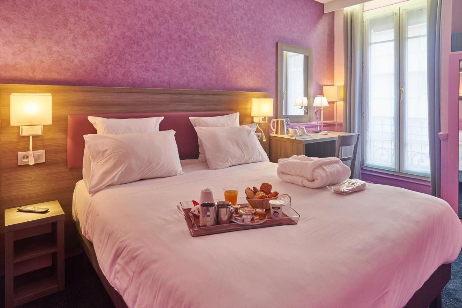 Hotel Poussin Paris Exterior foto